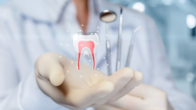 ¿Cuánto tiempo se tarda en poner un implante dental?