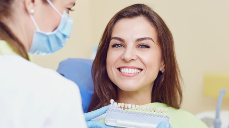 ¿Dónde son más baratos los implantes dentales?
